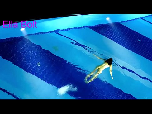 ❤️ หยุดดูไม่ได้เลย หนุ่มผมบลอนด์โดนจับได้ว่ายเปลือยกายอยู่ใน ELLA BOLT resort pool ️ วิดีโอเซ็กส์ ที่เรา th.verhentai.ru ❌❤